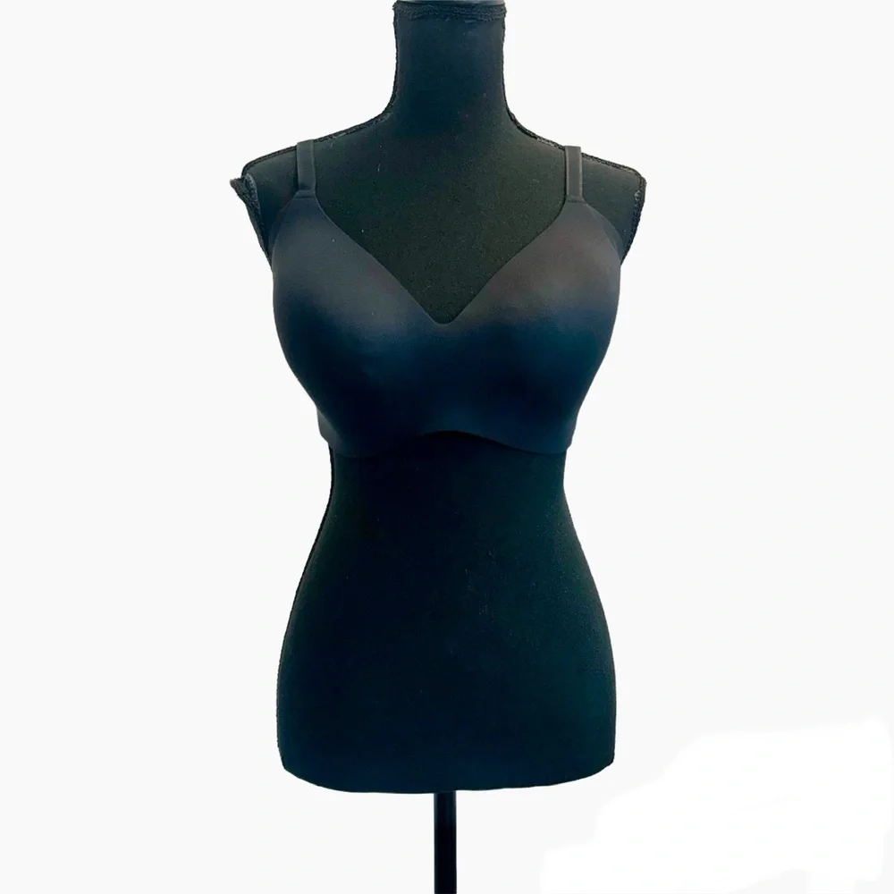 Knix black bra lightly padded sports Sz 7+(38E, 36F, 38F)